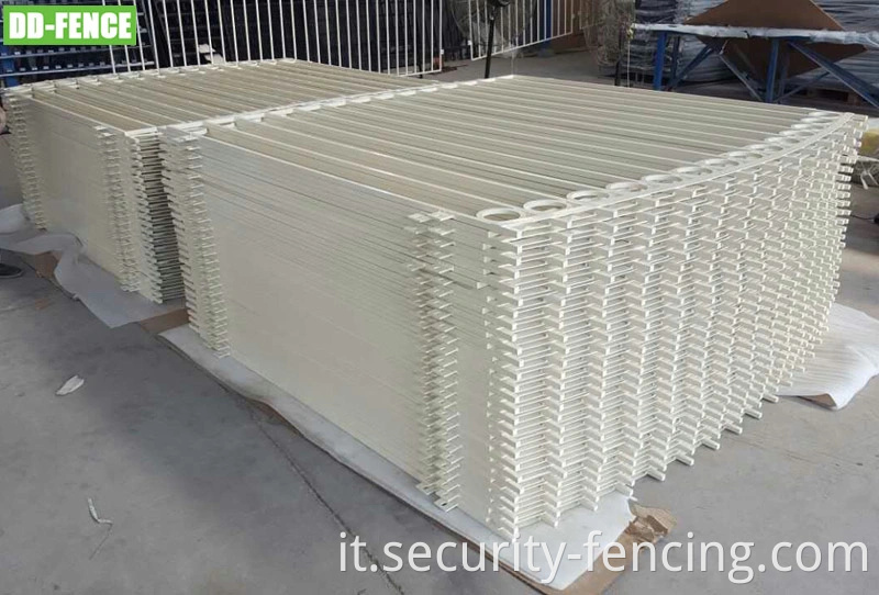 Pannello decorativo esterno curvo ondata in metallo in acciaio / ferro battuto / recinto di alluminio per barriera pedonale stradale municipale